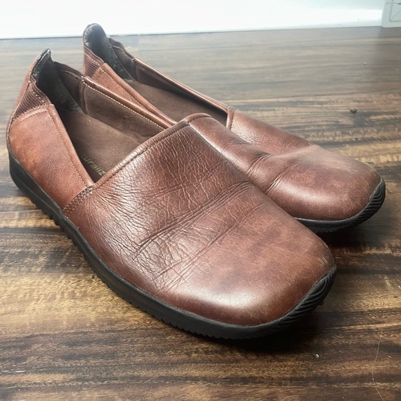 Naturalizer Brown Genuine Leather Flats Comfort Shoe Style 791N13 Size 7.5 Wide - Picture 1 of 10